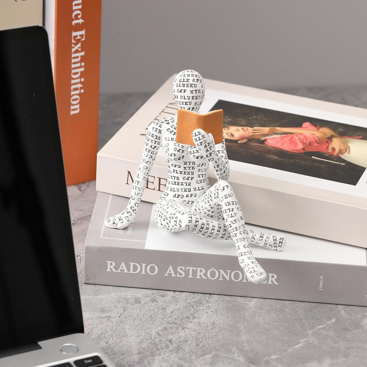 GRAPMKTG Home Decor Pulp Reading Women Thinker Statue Aesthetic Sculpture Room Decor Modern Abstract Decoration on Shelf Table Desk for Living Room Office Bedroom A