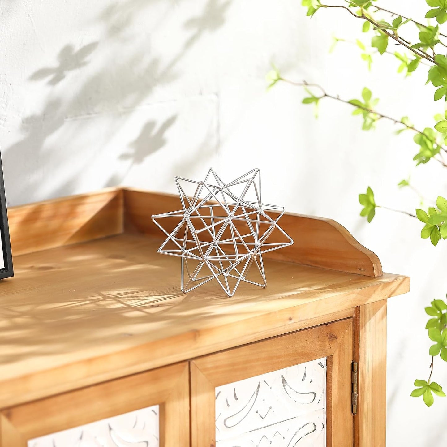 Metal Geometric Table Top Decor, 3D Metal Geometric Sculpture, Gold Abstract Sculpture for Home Decor, Table Art Decorations for Home, Living Room, Office, Bedroom