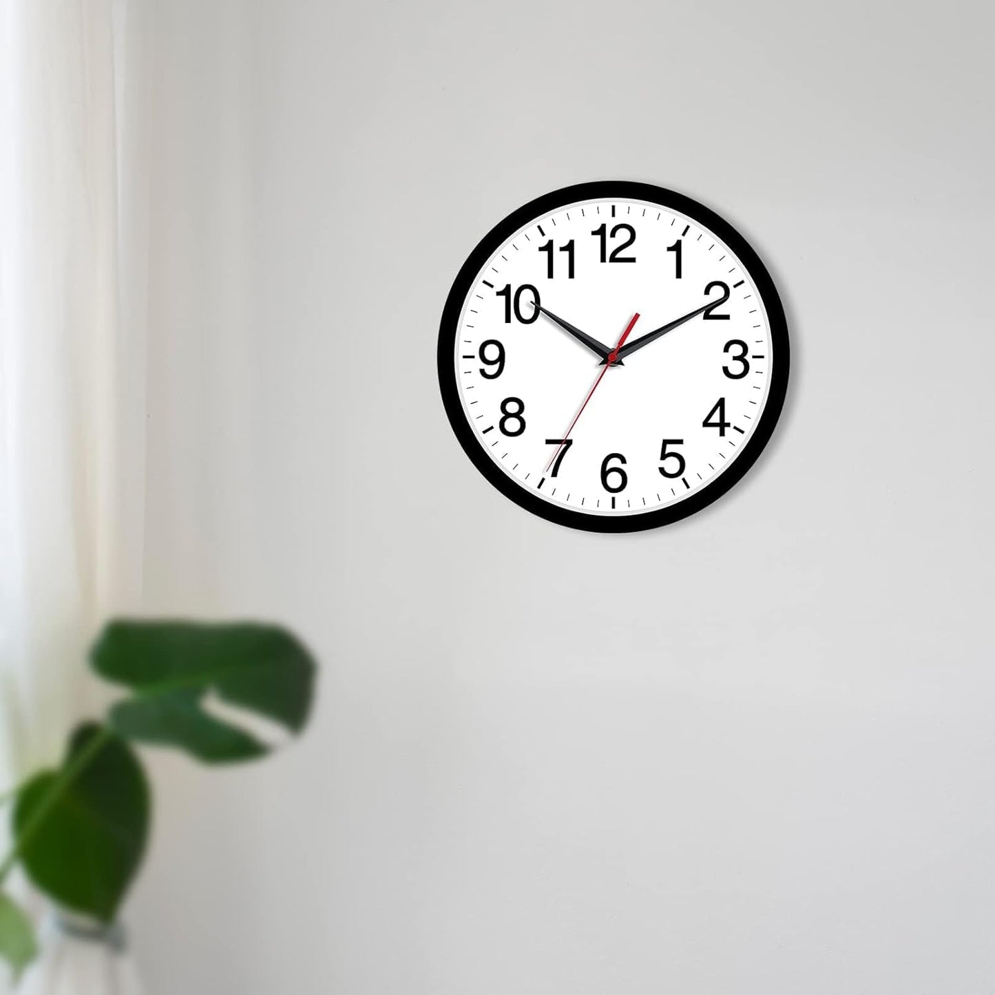 Rohioue Wall Clock Modern 8 Inch Battery Operated Silent Non Ticking Small Analog Clock for Living Room Office Home Bedroom Kitchen Bathroom(Black)