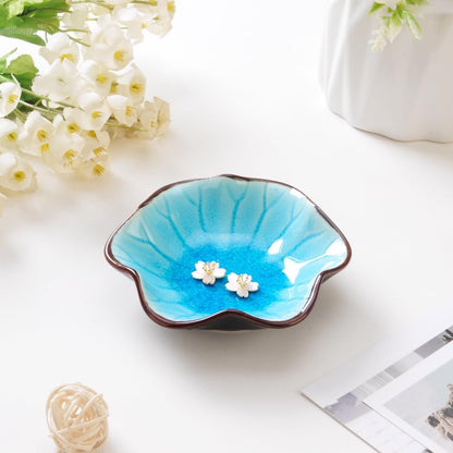 JAMEND CLXP Lotus Leaf Shape Decorative Ring Tray, Small Key Bowl, Ceramic Trinket Tray Jewelry Dish Organizing Necklace Earrings, Home Decoration for Mom Best Friend Sister, Pink.