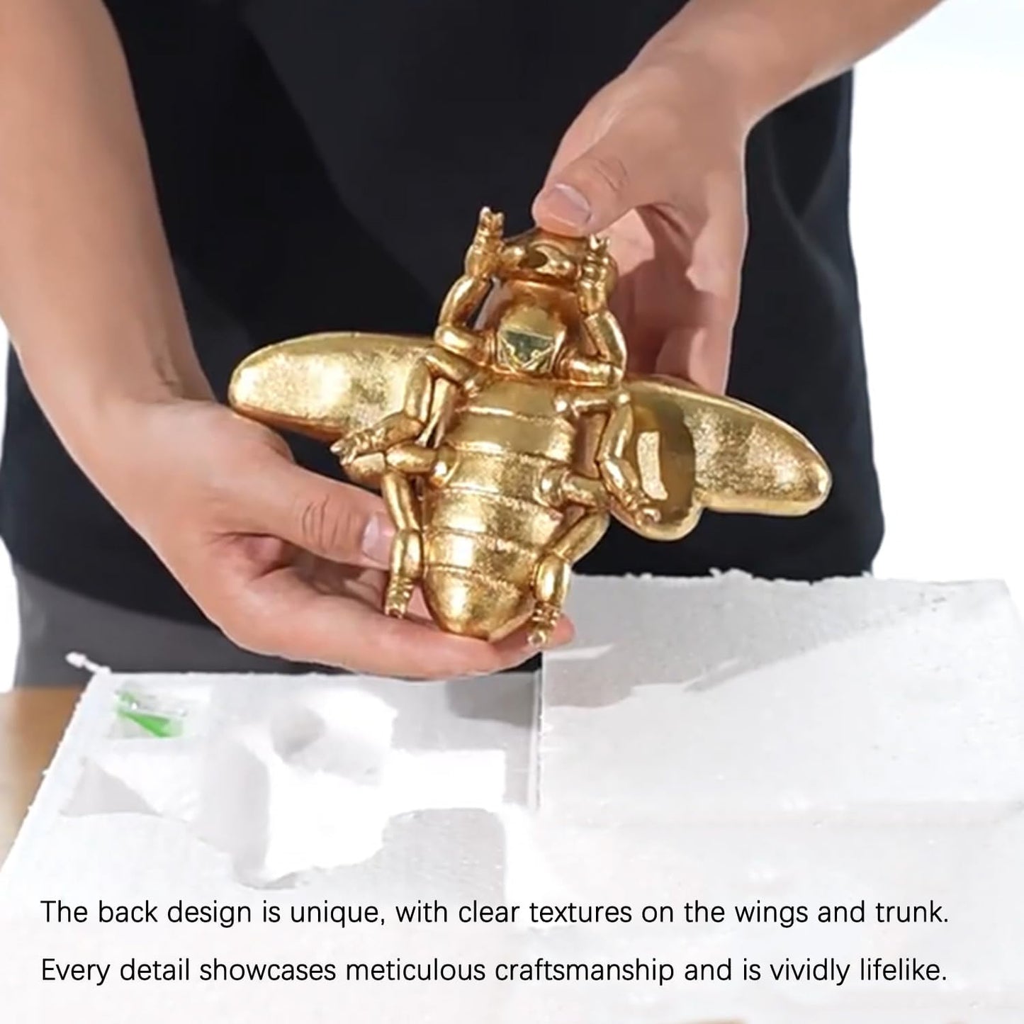 Gold Bee Figurines, 3D Hanging Honey Bee Wall Sculpture, Golden Resin insect Wall Mounted Decoration, Artwork Decor for Living Room (Antique Gold)