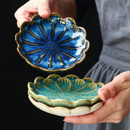 JAMEND CLXP Lotus Leaf Shape Decorative Ring Tray, Small Key Bowl, Ceramic Trinket Tray Jewelry Dish Organizing Necklace Earrings, Home Decoration for Mom Best Friend Sister, Pink.