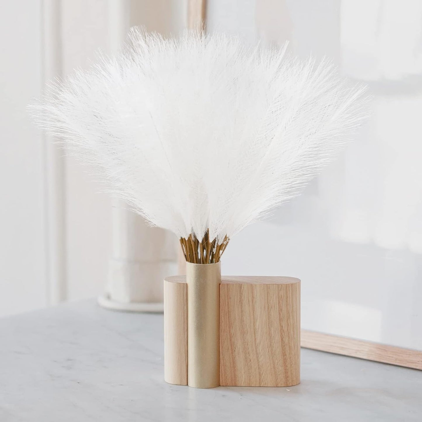 obbsie 50pcs Pink Faux Pampas Grass Decor, 21.6" Short Artificial Floral Branches Vase Filler Flower Arrangement for Home Wedding Boho Outdoor Decor