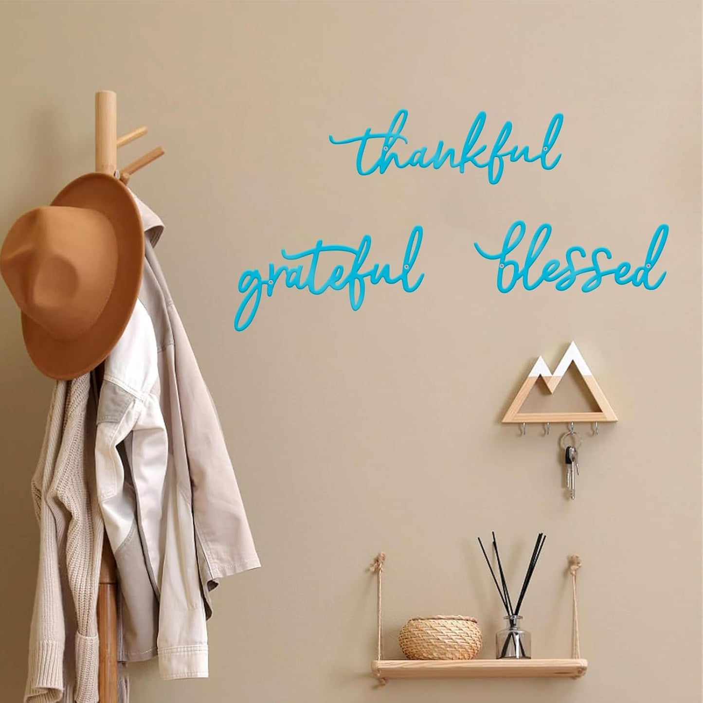Thankful Grateful Blessed Letter Sign Metal Wall Decor, 3 Piece Black Letters Wall Art for Bathroom Bedroom Metal Words Wall Decor for Home Decor