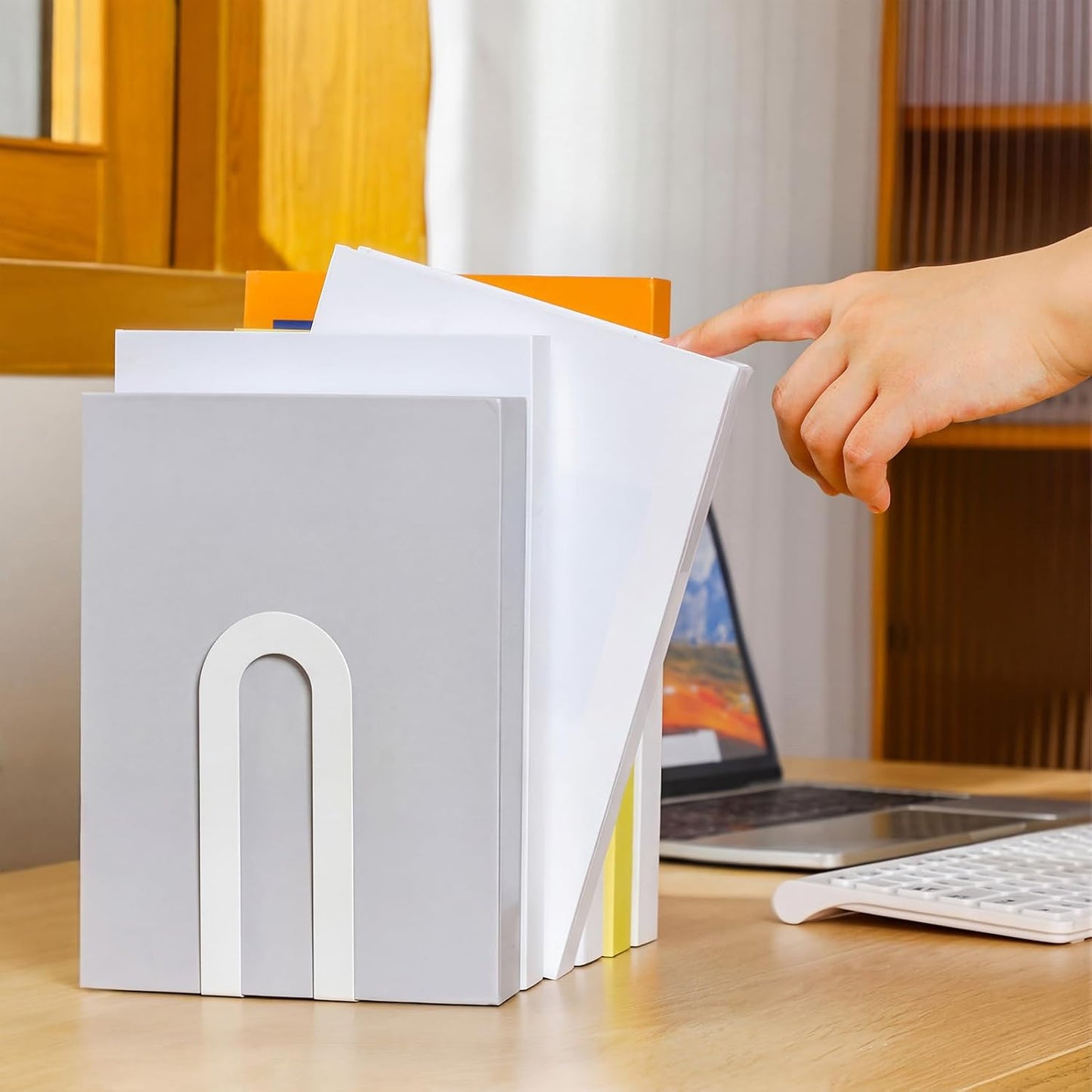Chunful 12 Pcs Modern Metal Book Ends for Shelves Decorative Small Bookends Book Shelf Organizer Minimalist Design Stopper to Hold Books for Home Office (Gold,5.5 * 3.75 * 2.25inch)