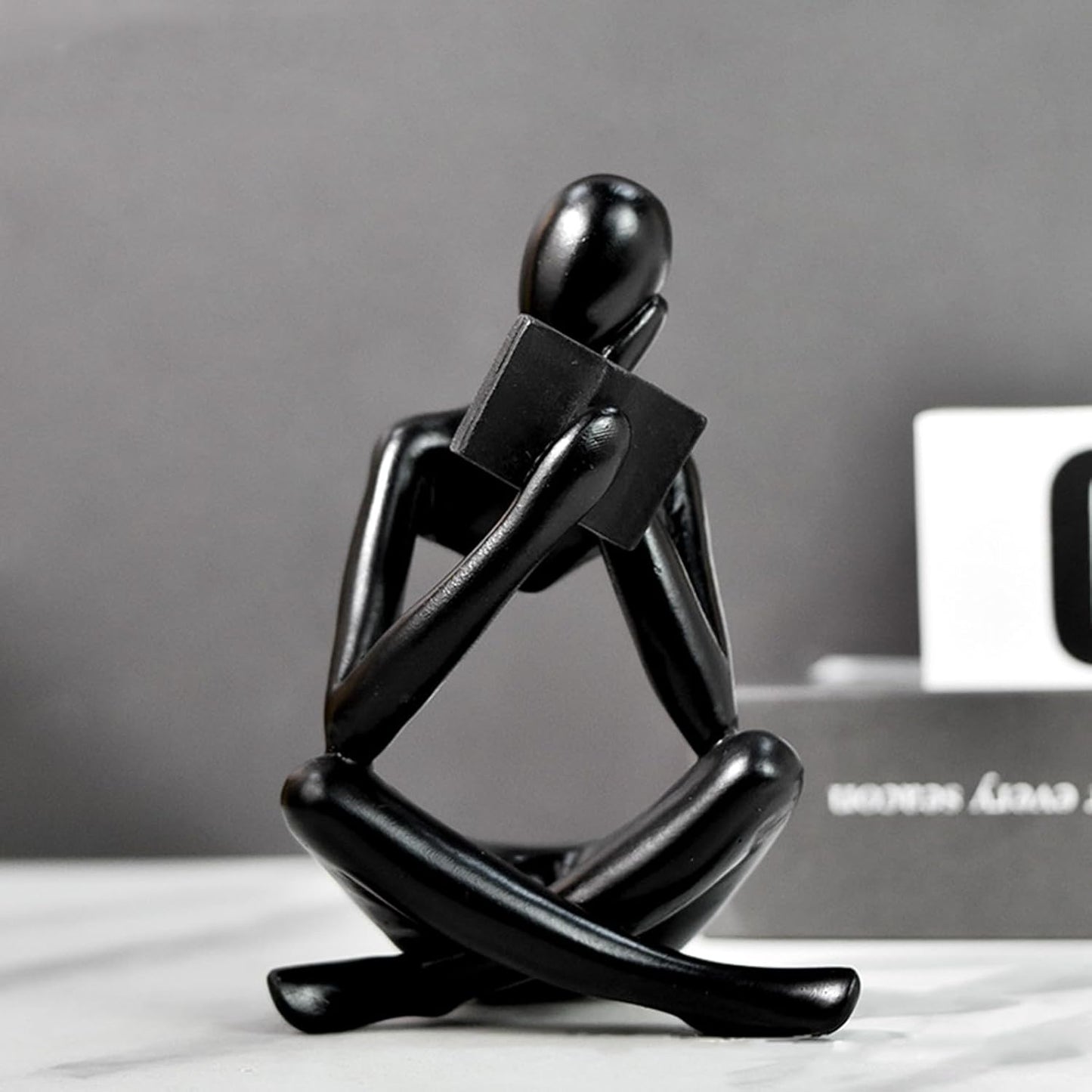 Jinkoozz Reading Women Statue, Thinker Sculptures, Abstract Art Ornament, Modern Aesthetic Figurine Decoration, Suitable for Home Living Room Bedroom Office Shelf Table Desk Bookshelf Decor