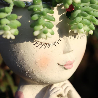 Face Planter Pot with Heart Hands, Resin Head Planter for Indoor Plants, Cute Succulent Pots with Drainage Hole, Gardening Gifts for Women Mom Teacher, 7.3" Home Decor (Brown)