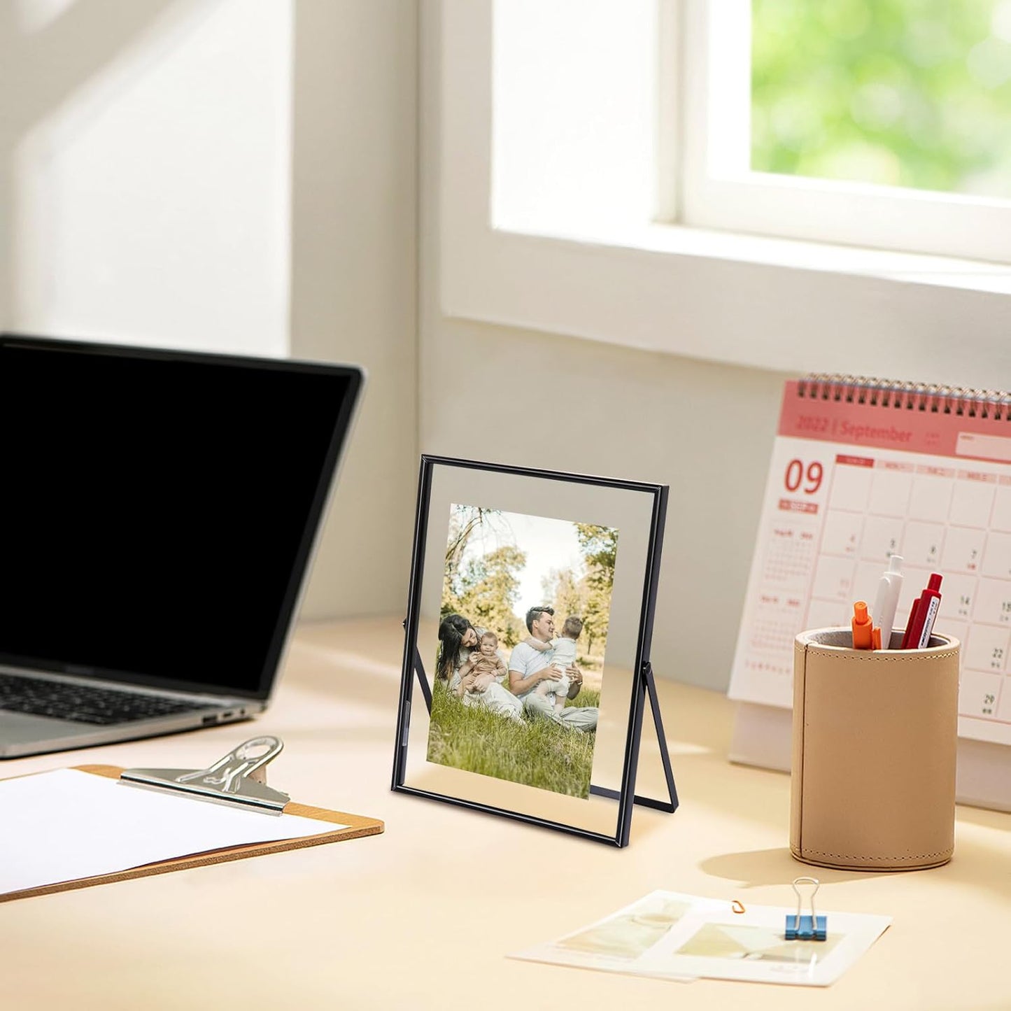 Qiannhee 8x10 Floating Frames Set of 2, Double Glass Desktop Picture Frames, Holds Multiple Photo Sizes, Photo Frame with Metal Stand