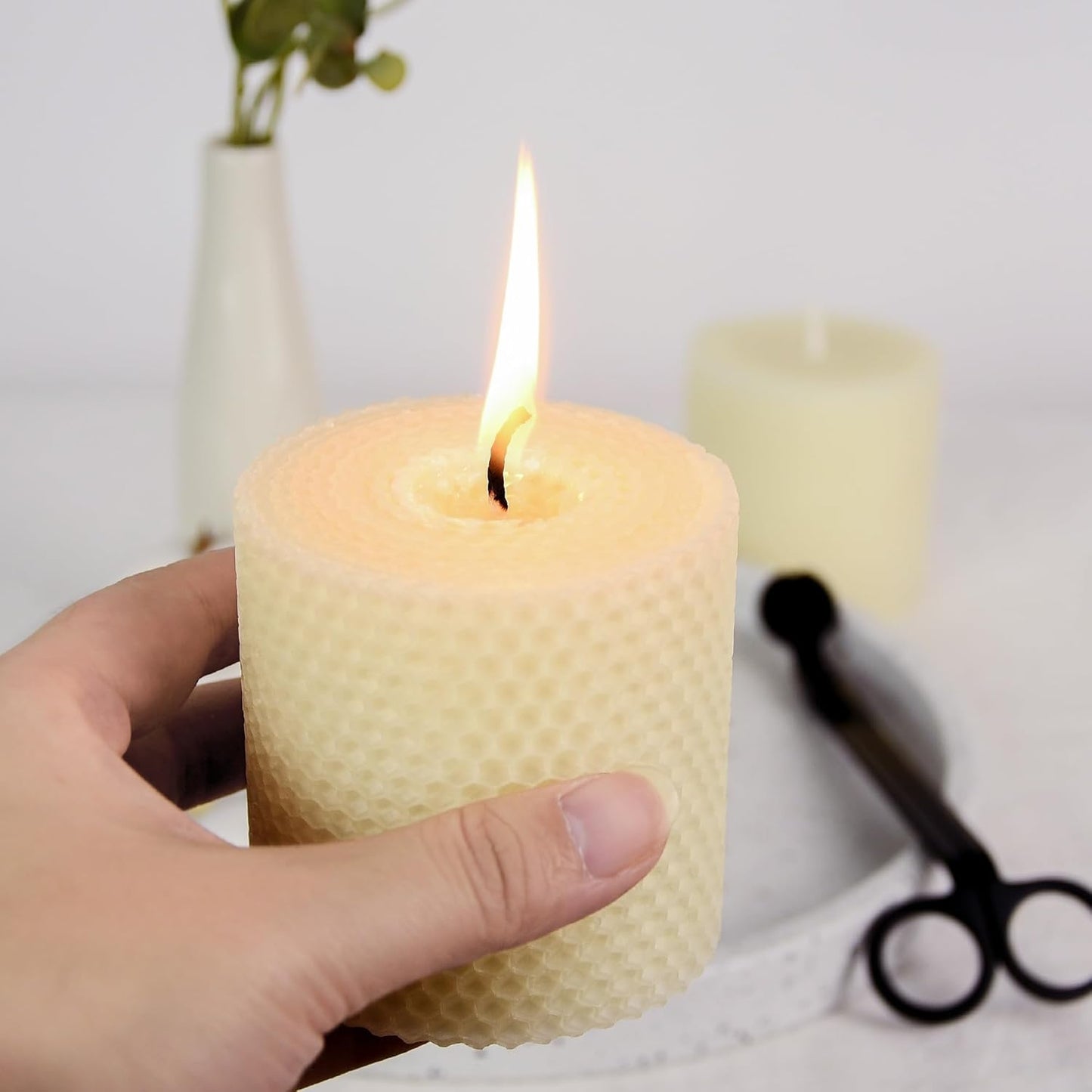 White Roll 2packs Bee swaxs Pillar Candles,Honeycamb Pillar Candle Set of 2 - Dripless and Smokeless,Approx 30 Hours Hurn for Home Decor,Party Wedding, Dinner