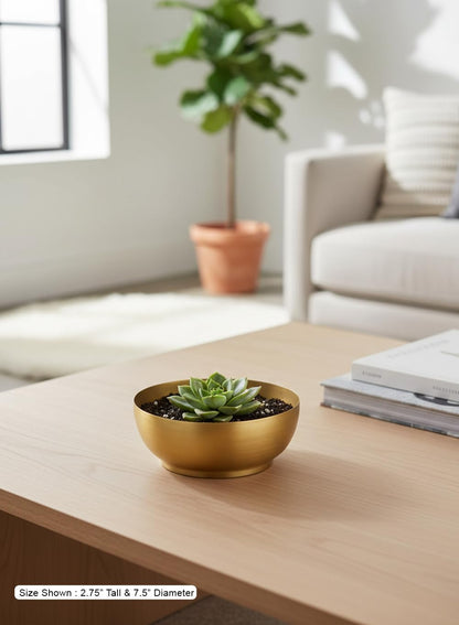 Serene Spaces Living Lightweight Antique Brass Decorative Bowl - Elegant Potpourri Catchall for Diwali Home Décor, Entryway and Dining Table, 2.75" Tall & 8" Diameter