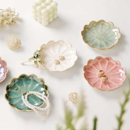 JAMEND CLXP Lotus Leaf Shape Decorative Ring Tray, Small Key Bowl, Ceramic Trinket Tray Jewelry Dish Organizing Necklace Earrings, Home Decoration for Mom Best Friend Sister, Pink.