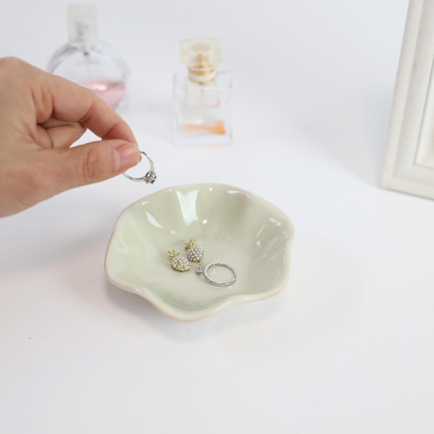 Pink Flower Ring Dish Holder,Jewelry Dish Tray,Small Trinket Tray,Jewelry Plate Bowl,Key Bowl,Decorative Plate,Mothers Day Birthday Gifts for Women Friends,Ceramic Kiln effect White
