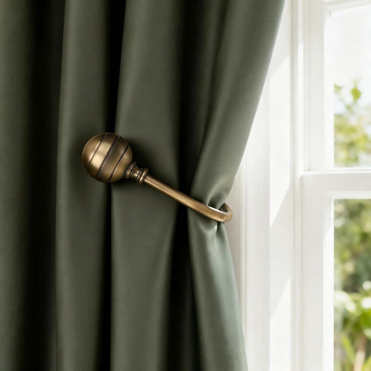 Curtain Holdbacks, 4pcs Curtains Holder Wall Mounted Drapery Tiebacks Retro Window Hook for Home Decor, Matte Black