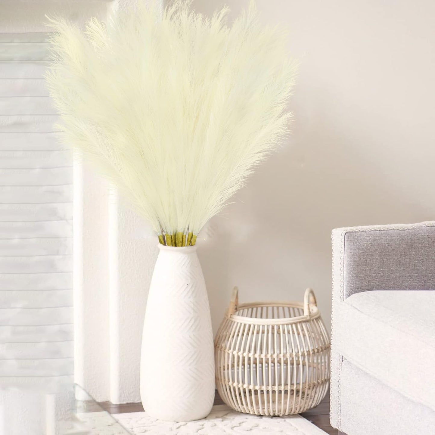 obbsie 50pcs Pink Faux Pampas Grass Decor, 21.6" Short Artificial Floral Branches Vase Filler Flower Arrangement for Home Wedding Boho Outdoor Decor