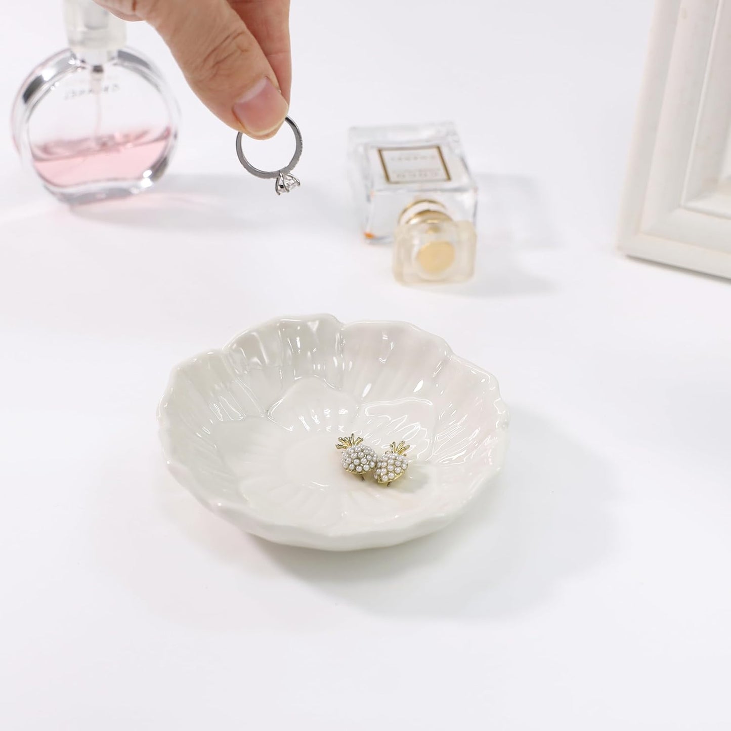 Pink Flower Ring Dish Holder,Jewelry Dish Tray,Small Trinket Tray,Jewelry Plate Bowl,Key Bowl,Decorative Plate,Mothers Day Birthday Gifts for Women Friends,Ceramic Kiln effect White