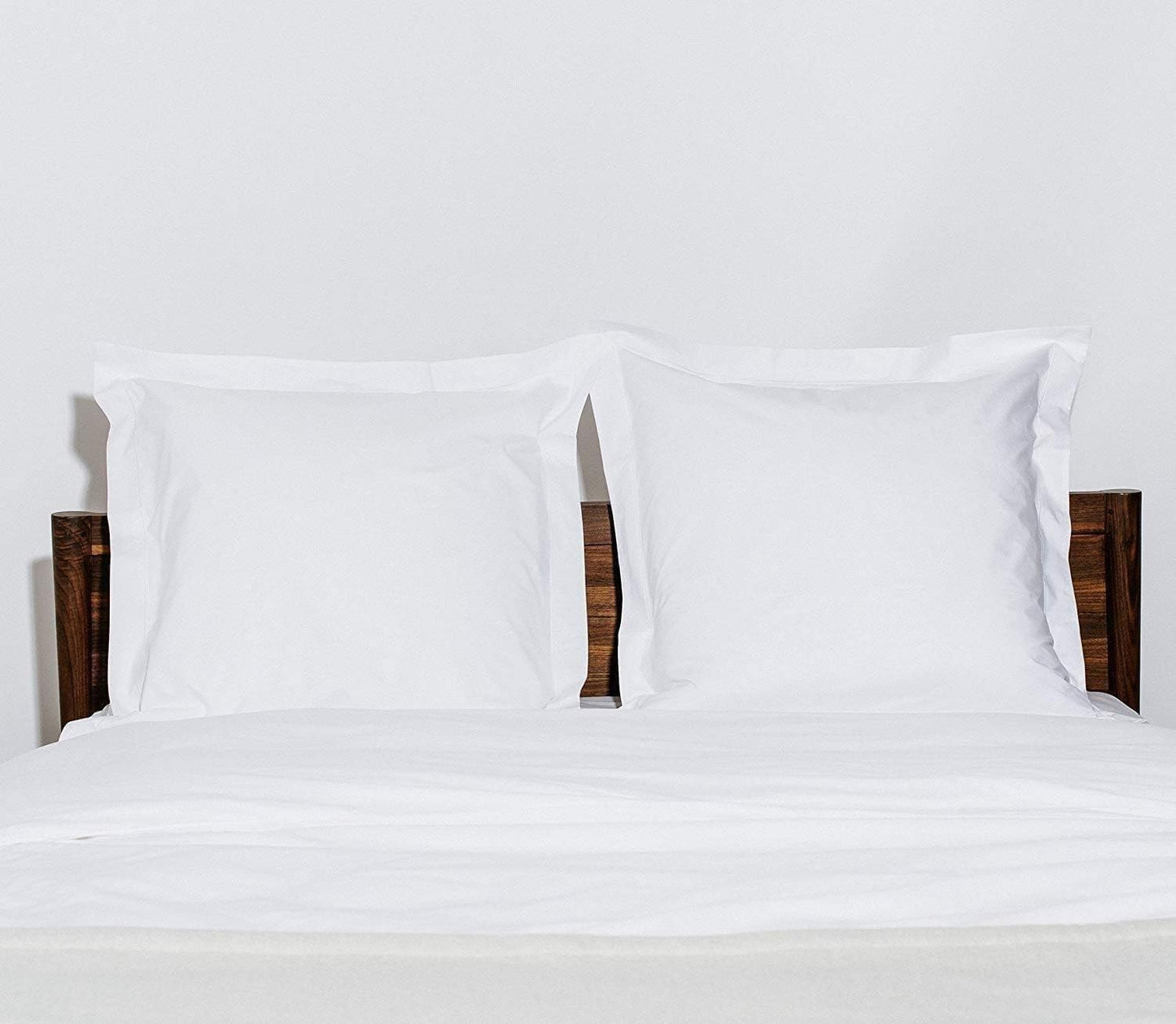 Euro Sham Covers 26x26 Set of 2 White 600 Thread Count 100% Egyptian Cotton Pack of 2 Euro 26x26 Pillow Covers Cushion Cover Cases Soft Skin Friendly European Size Decorative Square Pillow Shams