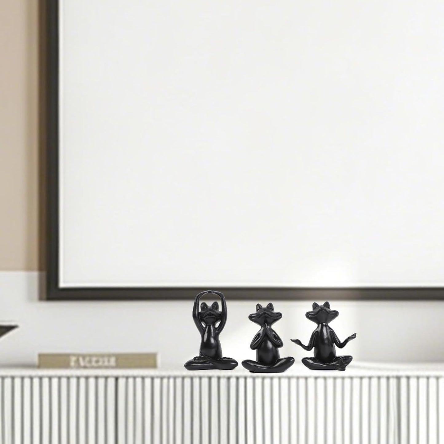Suoedd Gold Frog Figurines Yoga Decor 3.7In Set of 3 –Frog Yoga Statues for Modern Living Room Desk Table Home Office Bookshelf Shelves Sculptures Decor,Gifts for Mom Women