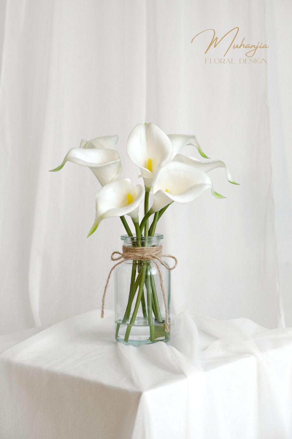 Muhanjia Artificial Eucalyptus Stems in Glass Vase with Faux Water,3Pcs Fake Plant with Double-Sided Green Leaves for Centerpiece(Double-Sided Green Eucalyptus)