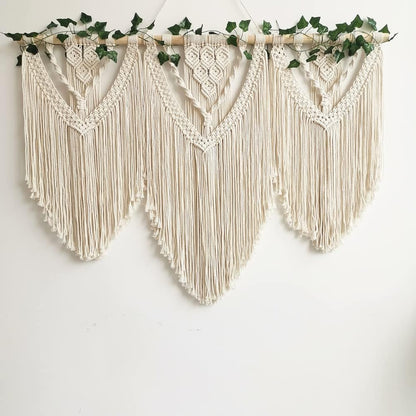 guzhiou large macrame wall hanging - Boho Tapestry Macrame Wall Decor Art- Chic Bohemian Handmade Woven Tapestry Home Decoration for Bedroom Living Room Apartment Wedding Party - 43"x32" (Wood bead)