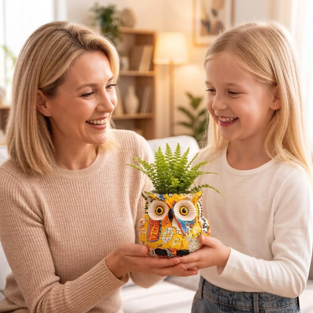 Owl Planter, Owl Succulent Pots, Funny Plant Pots Indoor/Outdoor, Decorative Garden Flower Pot, Cute Small Planters for office Home Decor, Unique Statue Figurine Gifts for Women Mother Teacher Red