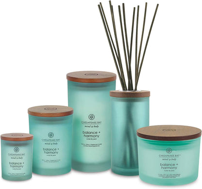 Chesapeake Bay Candle PT40886 Scented Candle Awaken + Invigorate (Lemongrass Eucalyptus) Medium Green Home Décor