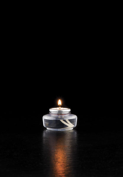 Hollowick Disposable Liquid Candles, 8 Hour, for Use in Glass Votive Tealight Lamp Holders, Restaurant Wedding Table Top Lights, Child Resistant Closures, 90 Pieces, Clear Fuel Oil HD8-90