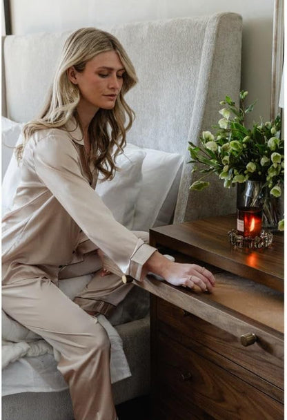 Alice Lane Original Bubble Candle Dish – Chic Smoky Glass Candle Dish for Home Decor – Decorative Modern Candle Holder for Small Candles & Diffusers