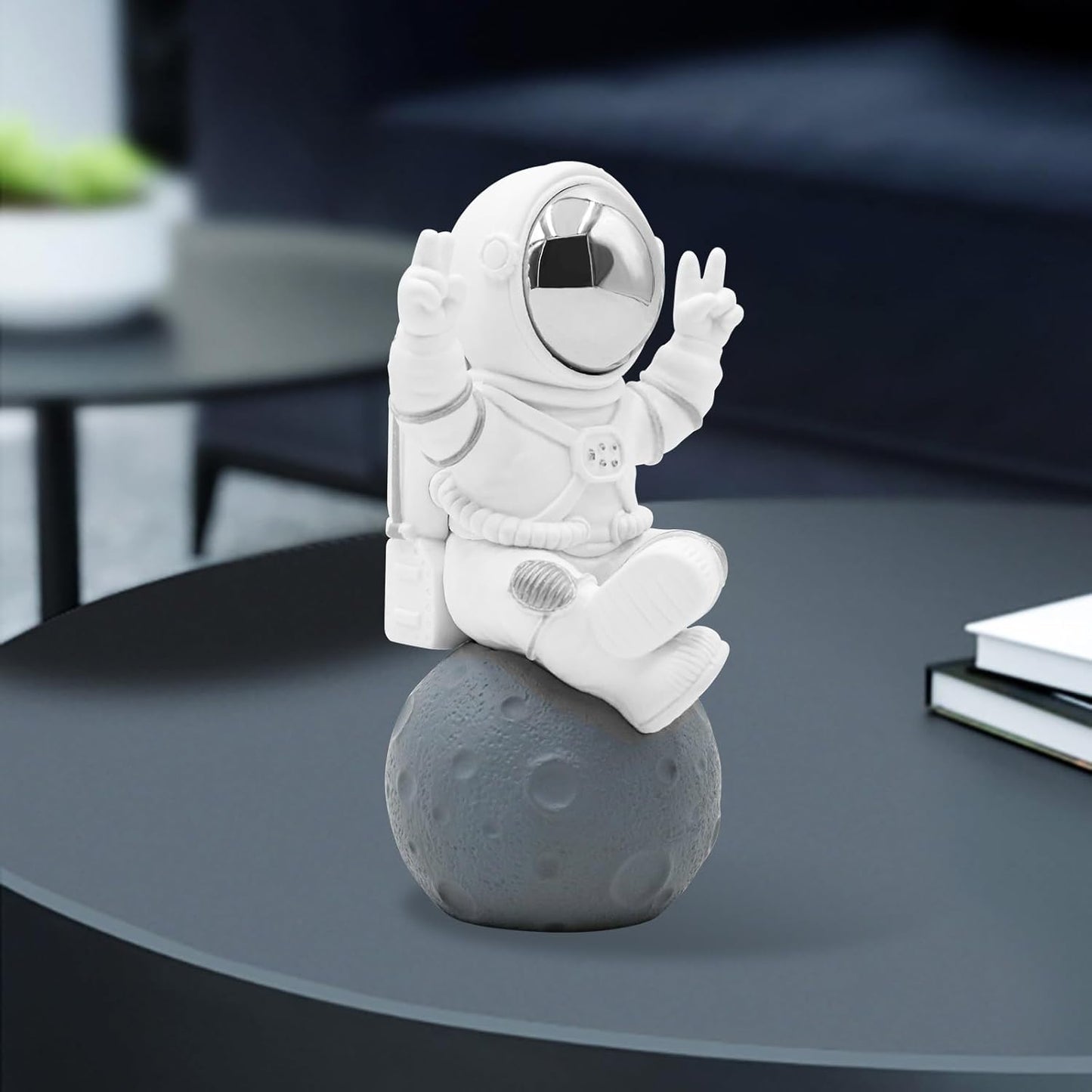 Astronaut Statue Decor, Resin Spaceman Figurine Decorations, Cute Mini Space Figure Ornament, Abstract Aesthetic Decorative Sculpture for Home Office Desk Shelf Tabletop - 2.9 Inch