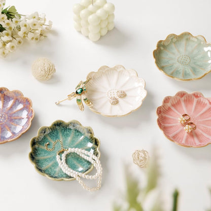 JAMEND CLXP Lotus Leaf Shape Decorative Ring Tray, Small Key Bowl, Ceramic Trinket Tray Jewelry Dish Organizing Necklace Earrings, Home Decoration for Mom Best Friend Sister, Pink.
