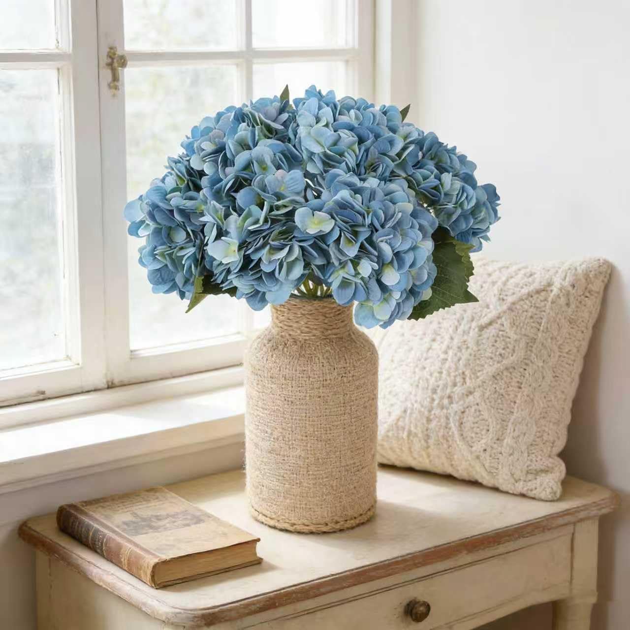 Kimura's Cabin 6pcs White Hydrangea Artificial Flowers Silk Fake Hydrangeas Faux Hydrangea Flowers with Stems for Wedding Bouquets Arrangement Home Table Centerpieces Baby Shower Party Decoration