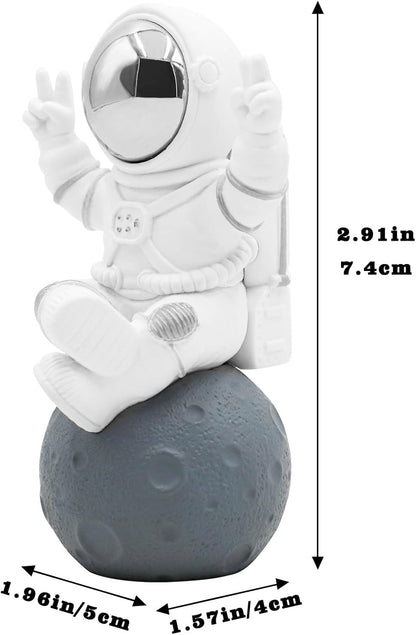 Astronaut Statue Decor, Resin Spaceman Figurine Decorations, Cute Mini Space Figure Ornament, Abstract Aesthetic Decorative Sculpture for Home Office Desk Shelf Tabletop - 2.9 Inch