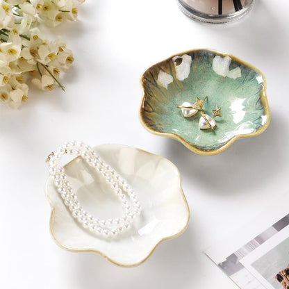 JAMEND CLXP Lotus Leaf Shape Decorative Ring Tray, Small Key Bowl, Ceramic Trinket Tray Jewelry Dish Organizing Necklace Earrings, Home Decoration for Mom Best Friend Sister, Pink.