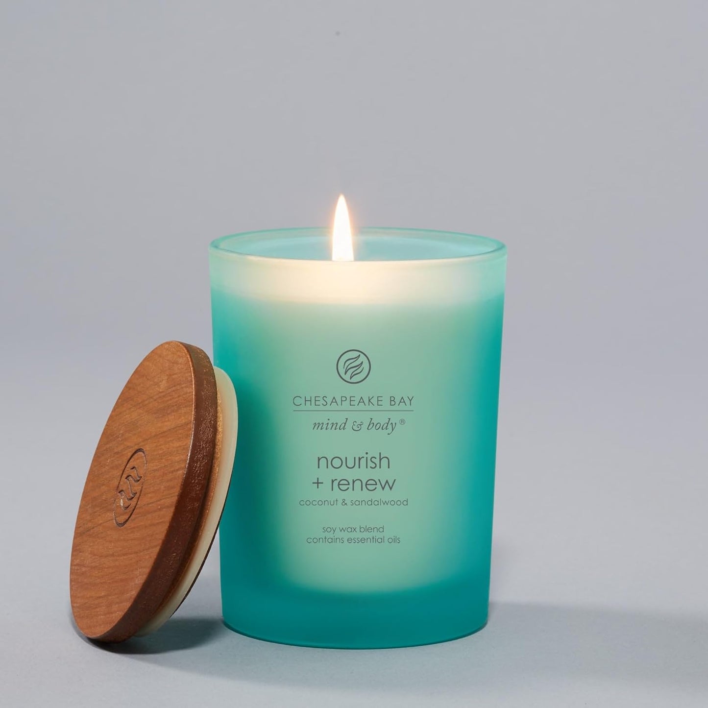 Chesapeake Bay Candle PT40886 Scented Candle Awaken + Invigorate (Lemongrass Eucalyptus) Medium Green Home Décor
