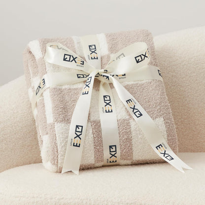 EXQ Home Fleece Throw Blanket for Couch or Bed - 3D Imitation Turtle Shell Jacquard Decorative Blankets - Cozy Soft Lightweight Fuzzy Flannel Blanket Suitable for All Seasons(50"×60",Beige)