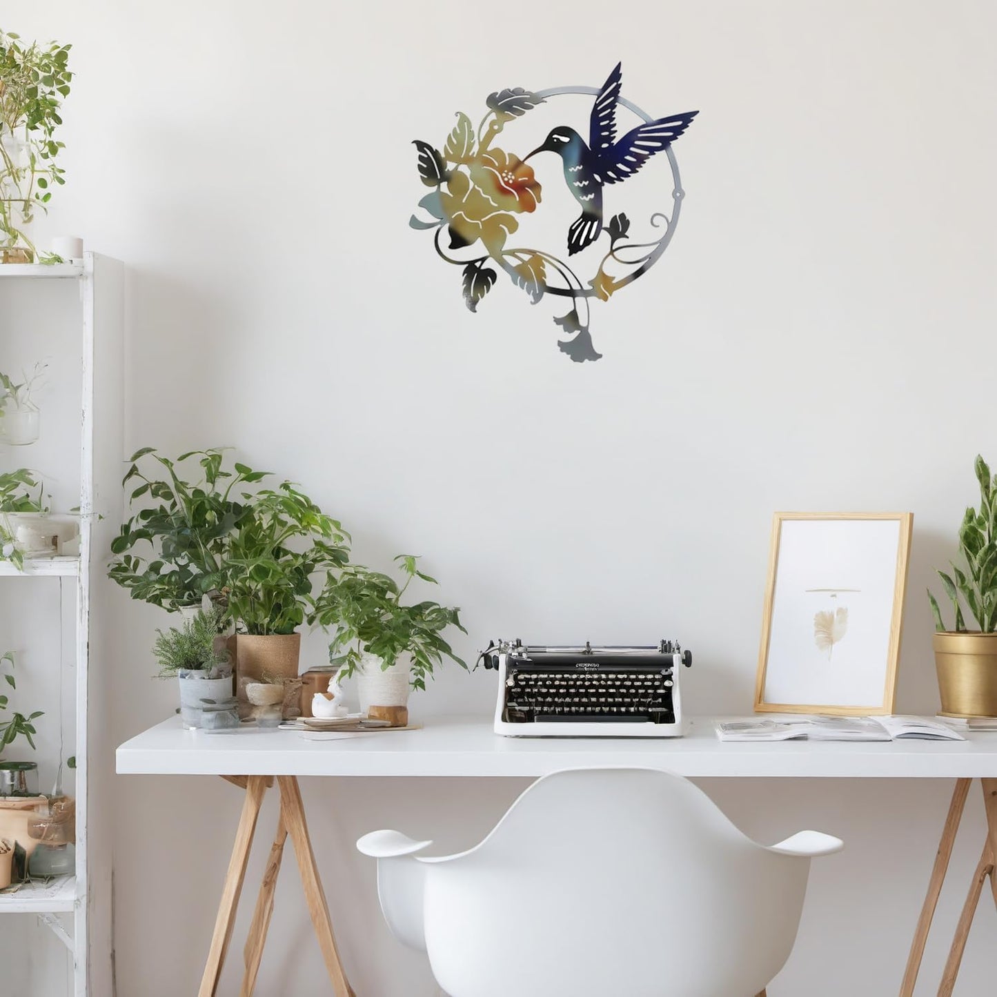 Zoihet Round Metal Bird Wall Art Decor - Hummingbird Wall Art Silhouette for your patio, garden, and fence Art Decor, Bird Wall Silhouette Indoor and Outdoor Hanging (Red)