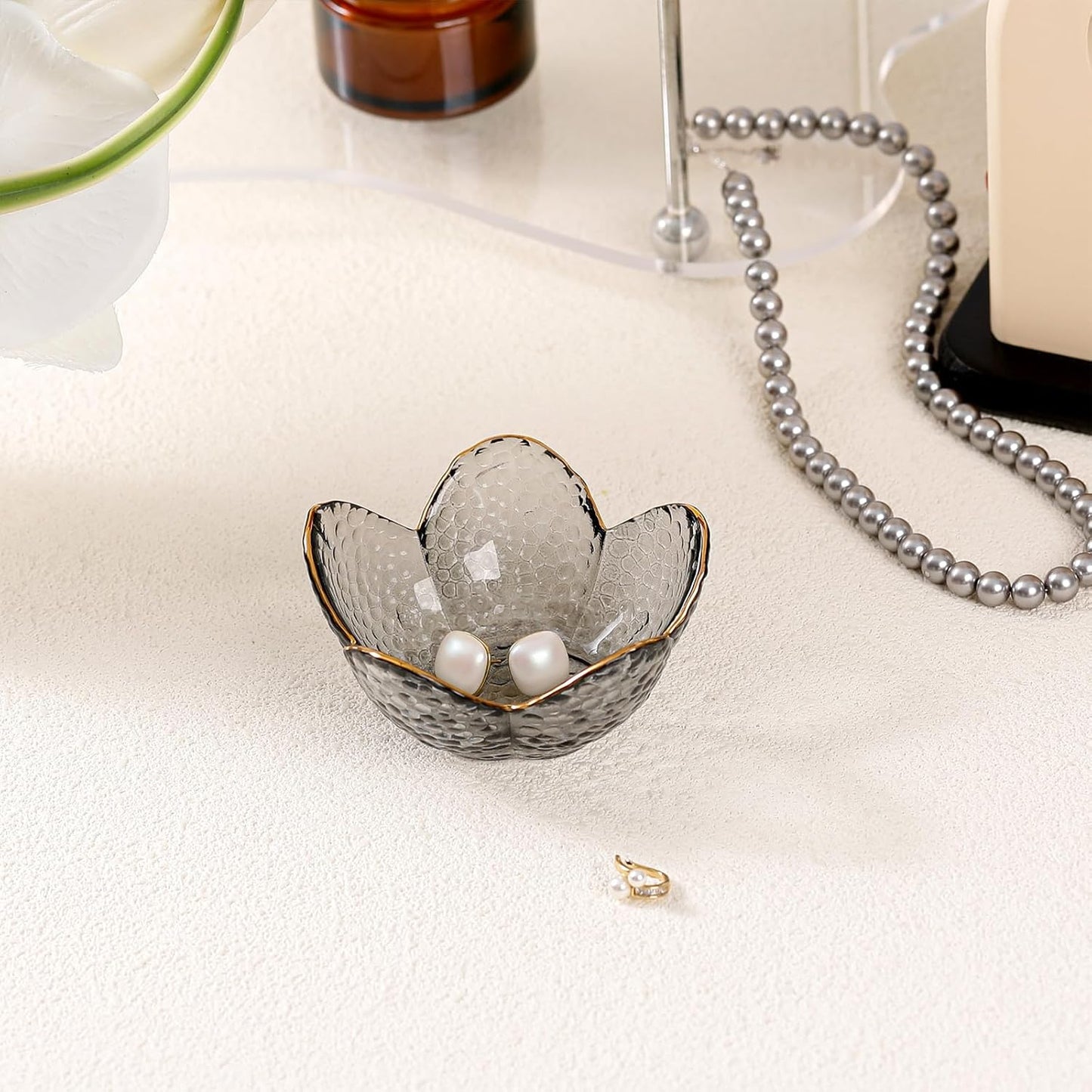 Purple Flower Jewelry Dish Glass Ring Holder Dish Jewelry Tray Cute Vanity Organizer Aesthetic Nightstand Bathroom Room Decor Trinket Dish Mothers Day Friendship Christmas Birthday Gifts for Women