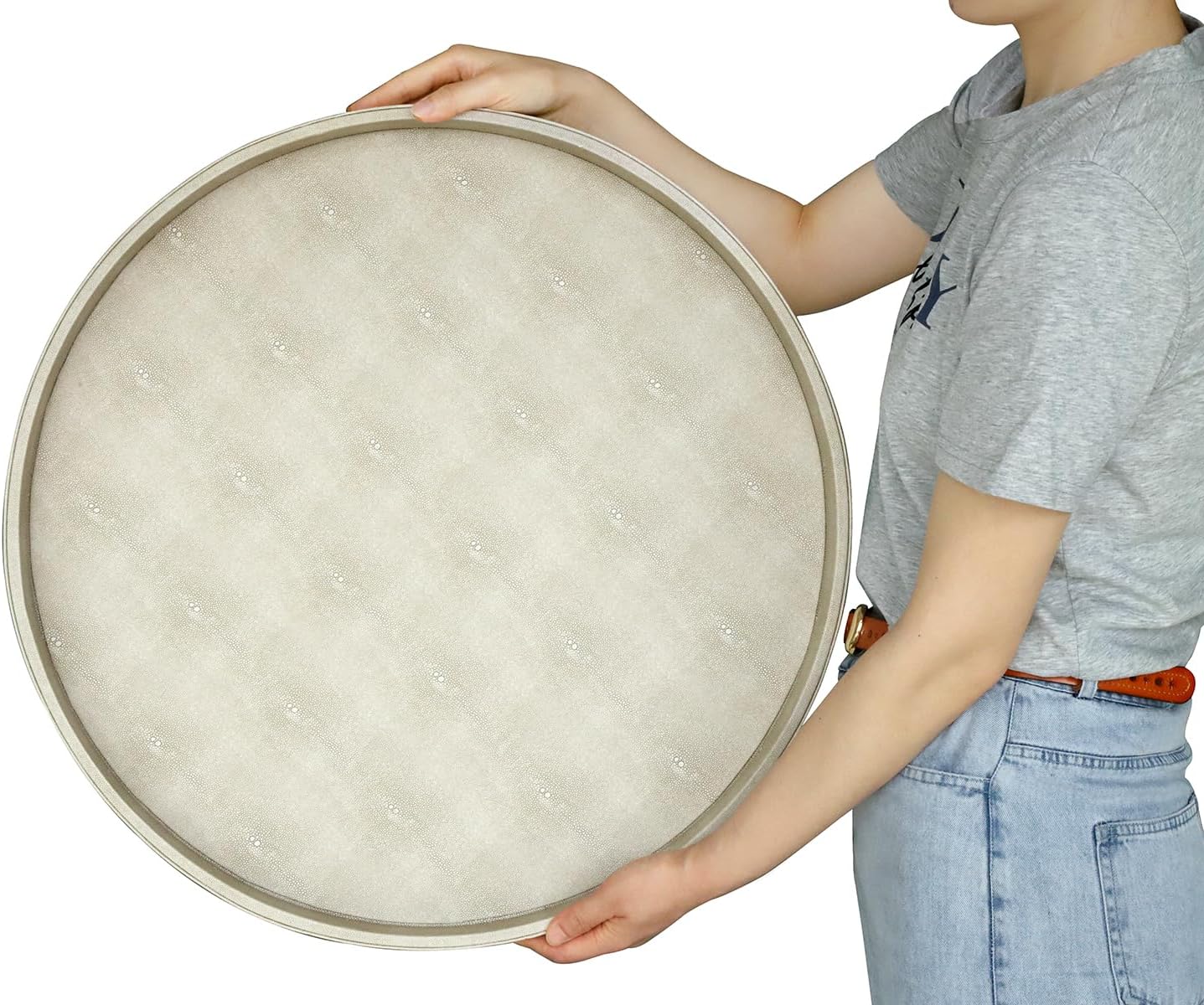 HofferRuffer Round Serving Tray 20'', Elegant Faux Leather Circle Ottoman Table Tray, Serve Tea Coffee Breakfast in Bedroom Living Room Kitchen (Brown)