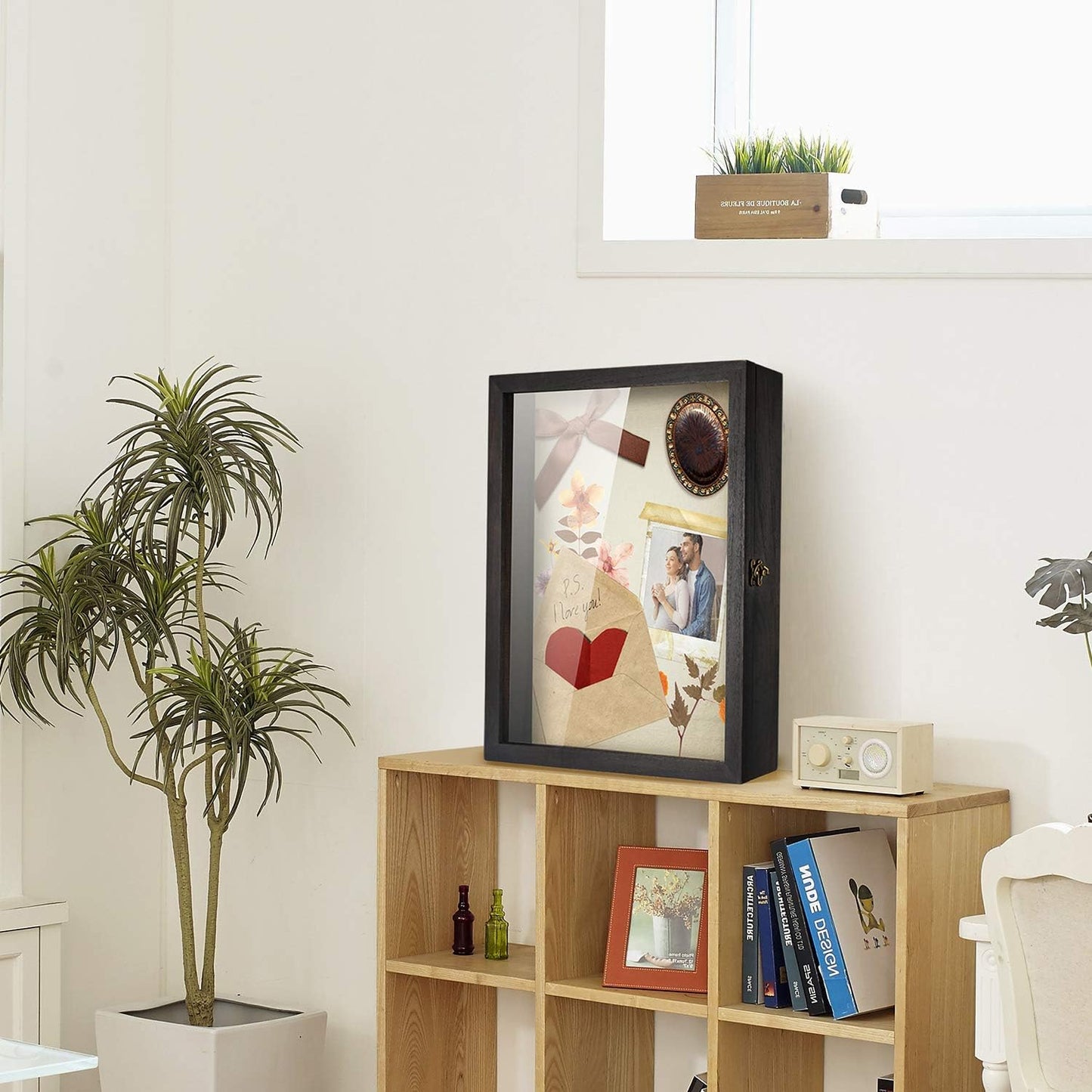 TJ.MOREE Shadow Box Frame 8 x 10 Shadowbox Display Case Picture Frame with Linen Back Memorabilia Bouquet Medals Military Photos Memory Box