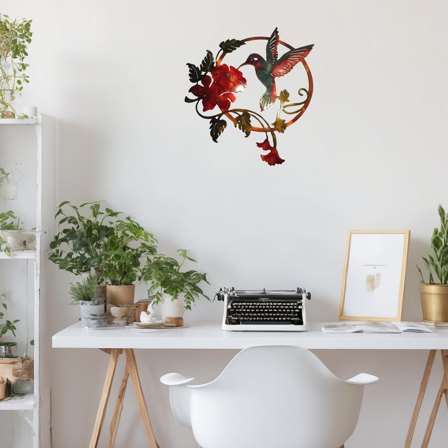 Zoihet Round Metal Bird Wall Art Decor - Hummingbird Wall Art Silhouette for your patio, garden, and fence Art Decor, Bird Wall Silhouette Indoor and Outdoor Hanging (Red)