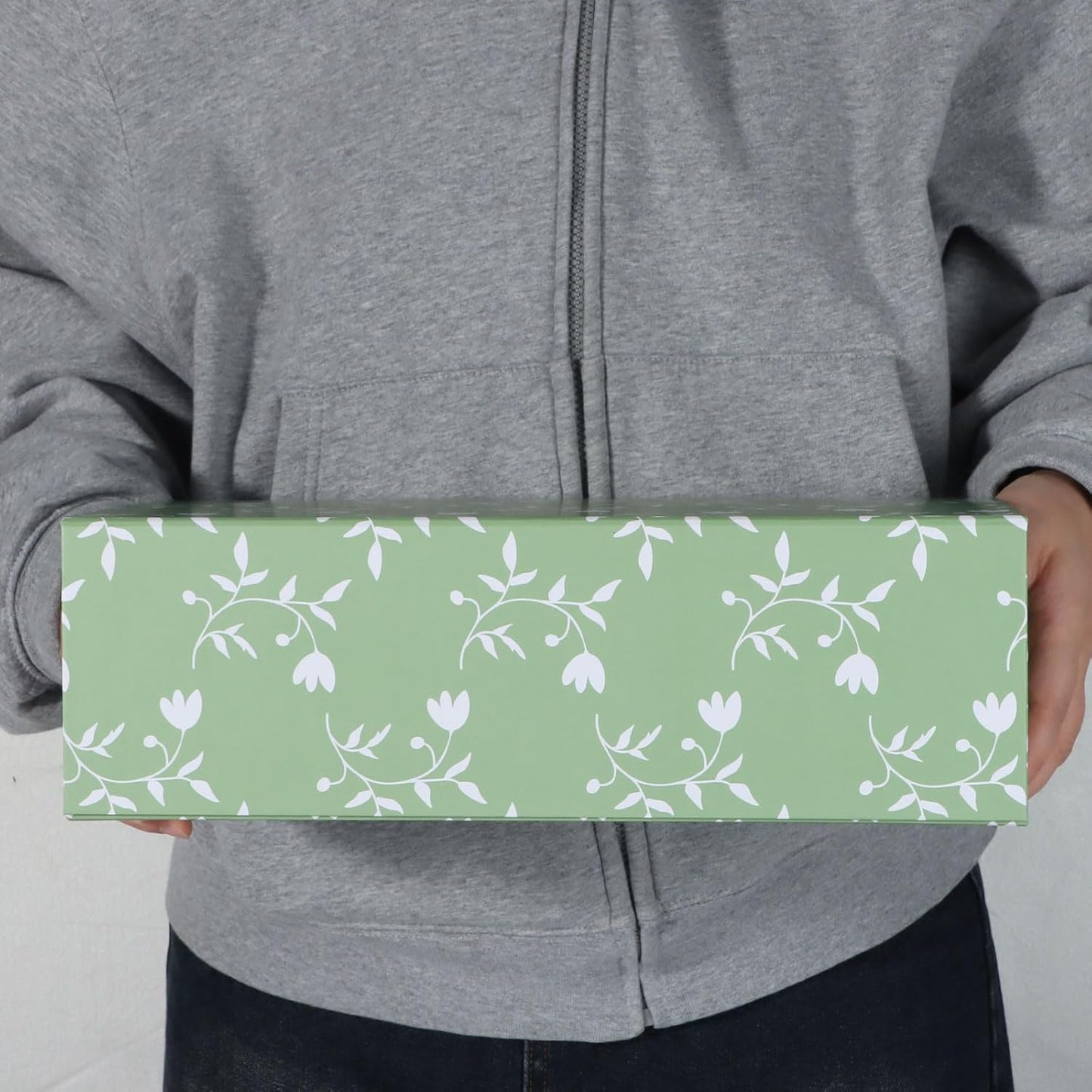 LFBOX Floral Gift Box with Magnetic Lids 13.8x8.3x4.4 in, Large Bridesmaid Proposal Boxes, Rectangle Wedding Decorative Storage Box 1 Pack