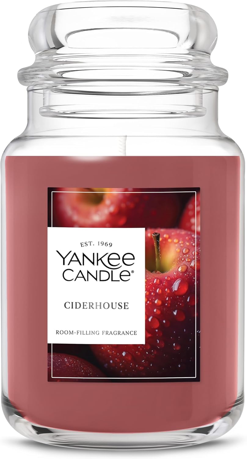 Yankee Candle Sugared Cinnamon Apple, Scented Candle, 22oz Large Jar with up to 150 Hour Burn Time, Giftable