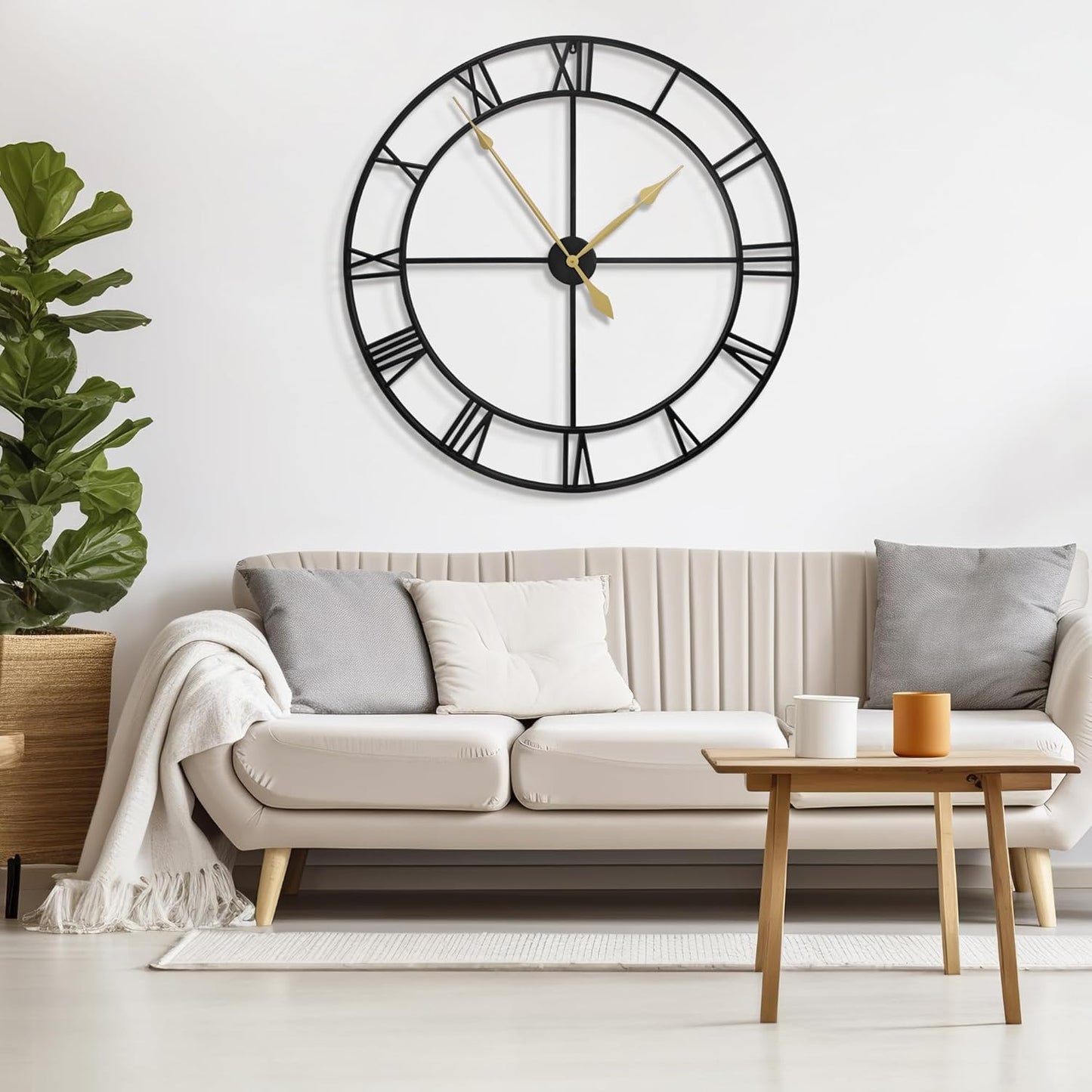 LEIKE 16" Large Wall Clocks Battery Operated, Round Modern Silent Non-Ticking Black Metal Wall Clock for Living Room Decor, Bedroom Kitchen (40cm Diameter, Black Roman Number)
