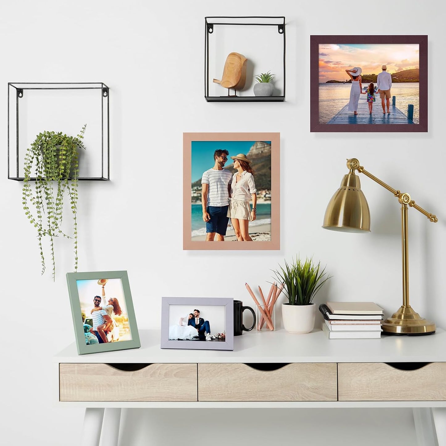 Funtopia Picture Frames, 10 Pack Picture Frames Collage Wall Decor, Gallery Wall Frame Set for Wall or Tabletop Display, Multi-size with 8x10, 5x7, 4x6 Family Photo Frames