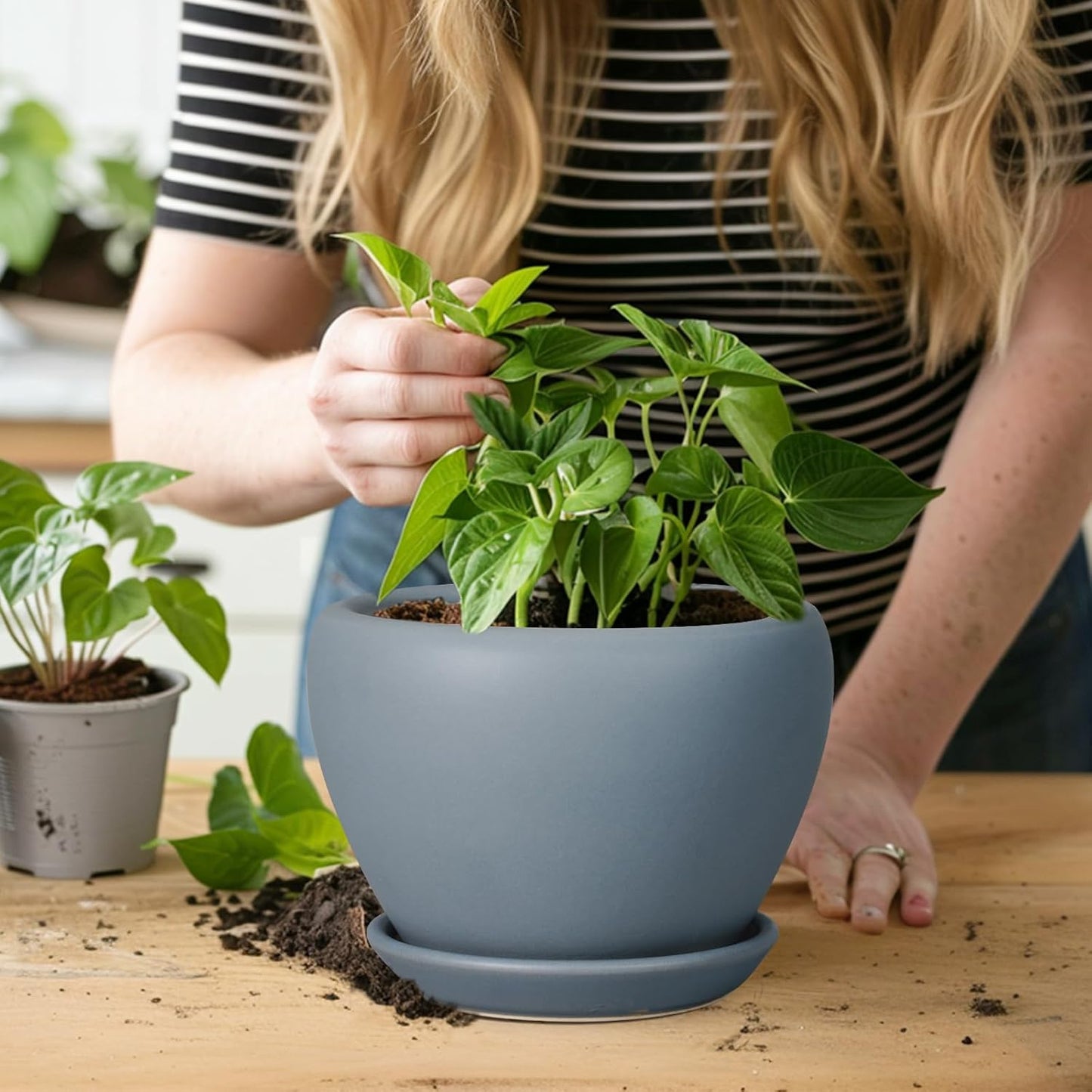 Ceramic Modern Glaze Succulent Planter Pot with Drainage Hole and Saucer 6 Inch Round Flower Plant Pot for Indoor Outdoor Herb Snake Plants
