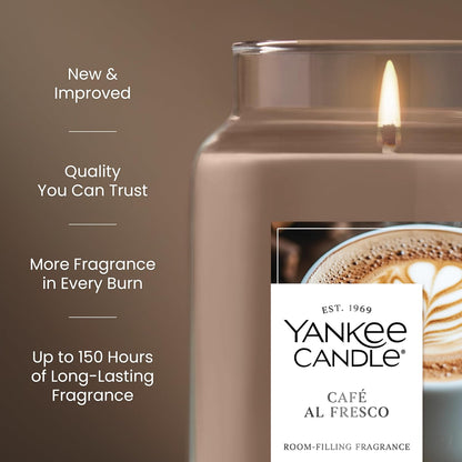 Yankee Candle Vanilla Cupcake, Scented Candle, 22oz Large Jar with up to 150 Hour Burn Time, Giftable, Birthdays