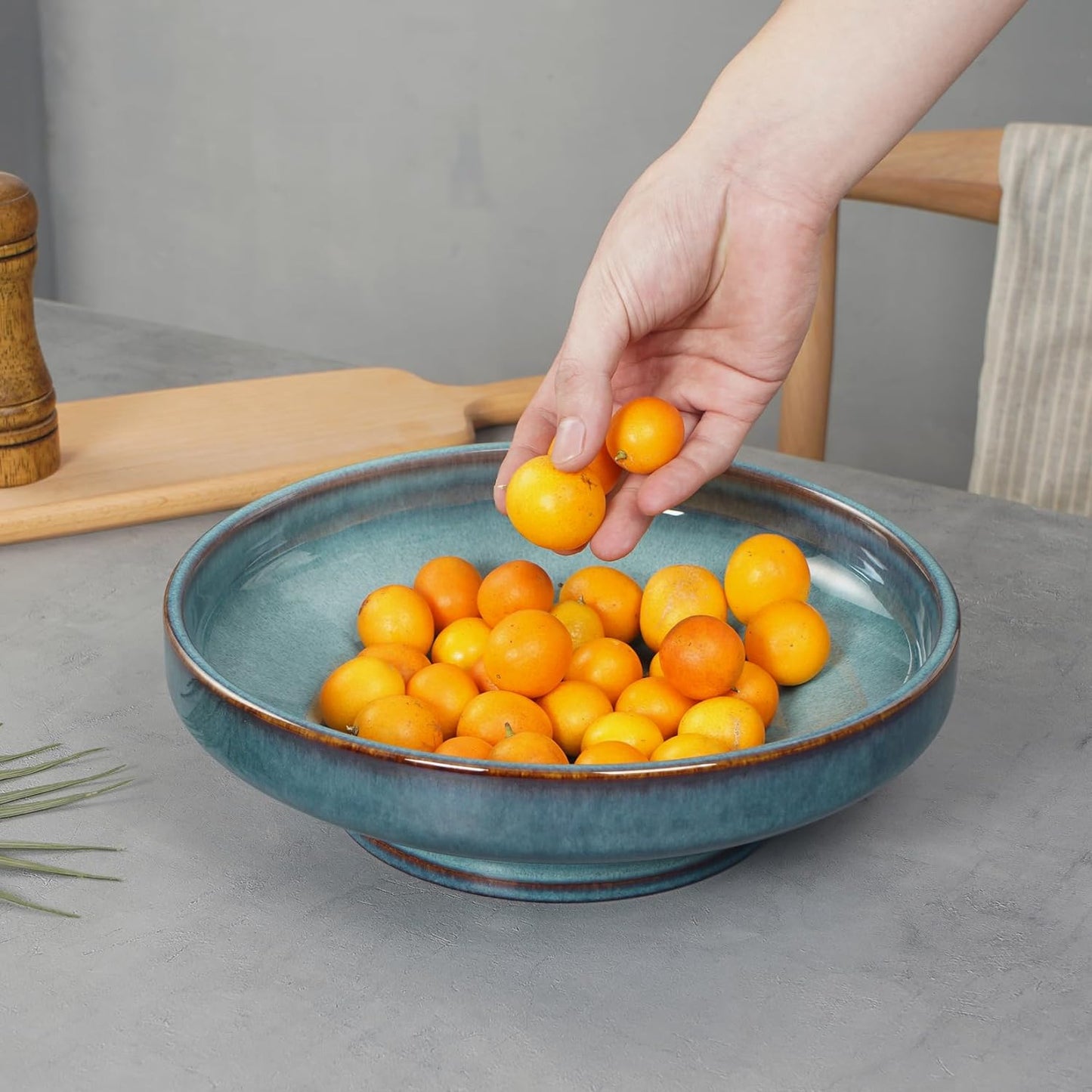 Ceramic Fruit Bowl for Kitchen Counter,Decorative Pedestal Bowl for Table Countertop,Large Footed Serving Bowl,10.2 Inch (peacock Green)