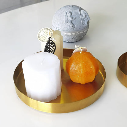 FREELOVE Gold Tray, Round Brass Serving Platter, Bar Circle Decorative Plate, Coffee Table Metal Decor Dishes, Brushed Hammered Coasters, Counter Bathroom Kitchen Dessert Cart Display Food, 12 inch