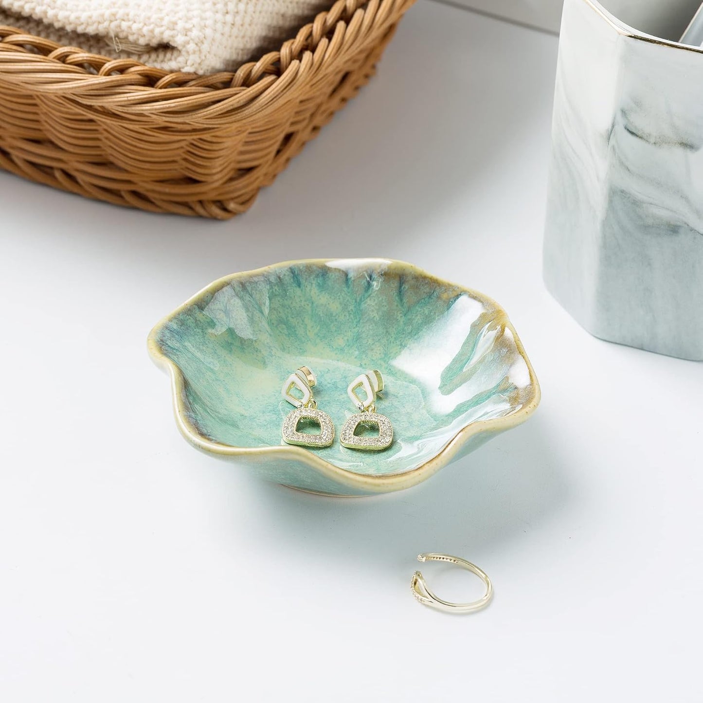 Jewelry Dish Tray, Ring Dish, Ceramic Trinket Tray, Key Bowl, Decorative Plate, for Friends Sisters Daughter Mother (Milky White)