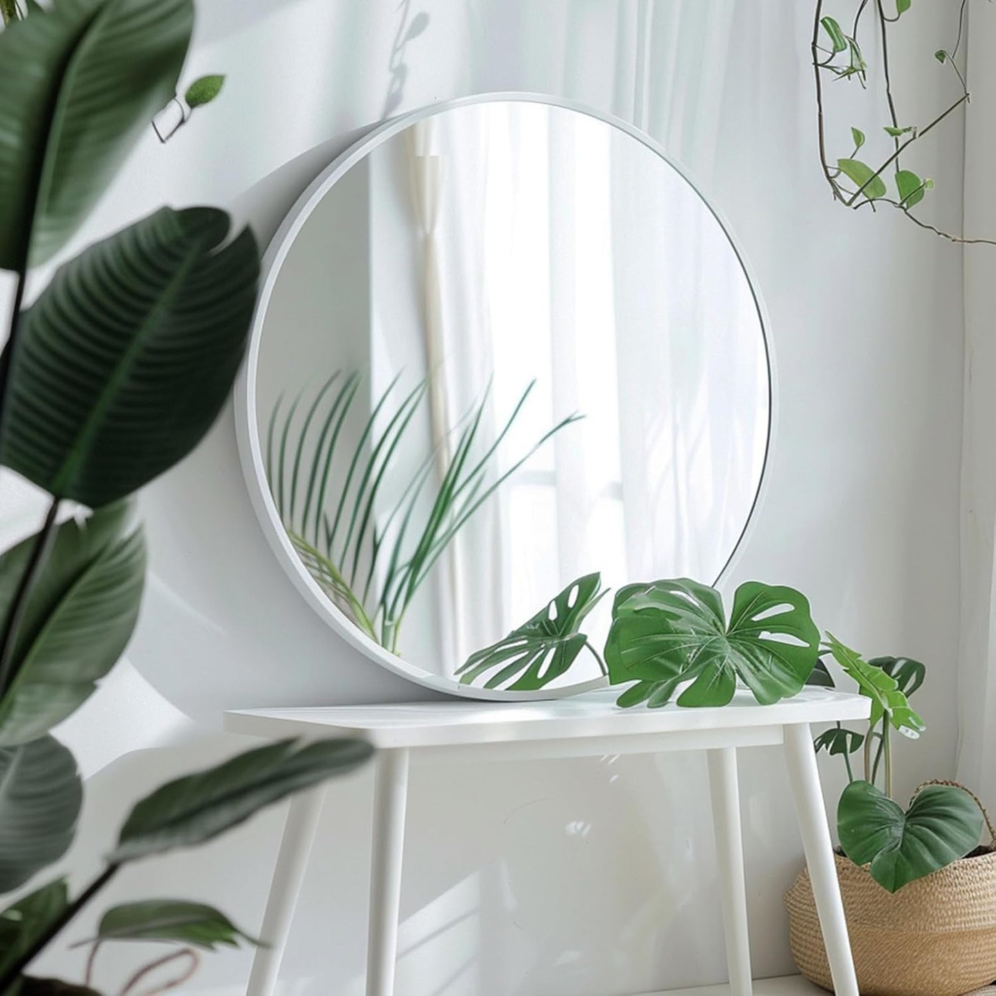 Sunniry Black Round Mirror, Round Mirror 24 inch, Black Circle Mirrors Matte Metal Frame, Wall Mounted Mirrors for Living Room, Bathroom, Wall, Entryway.