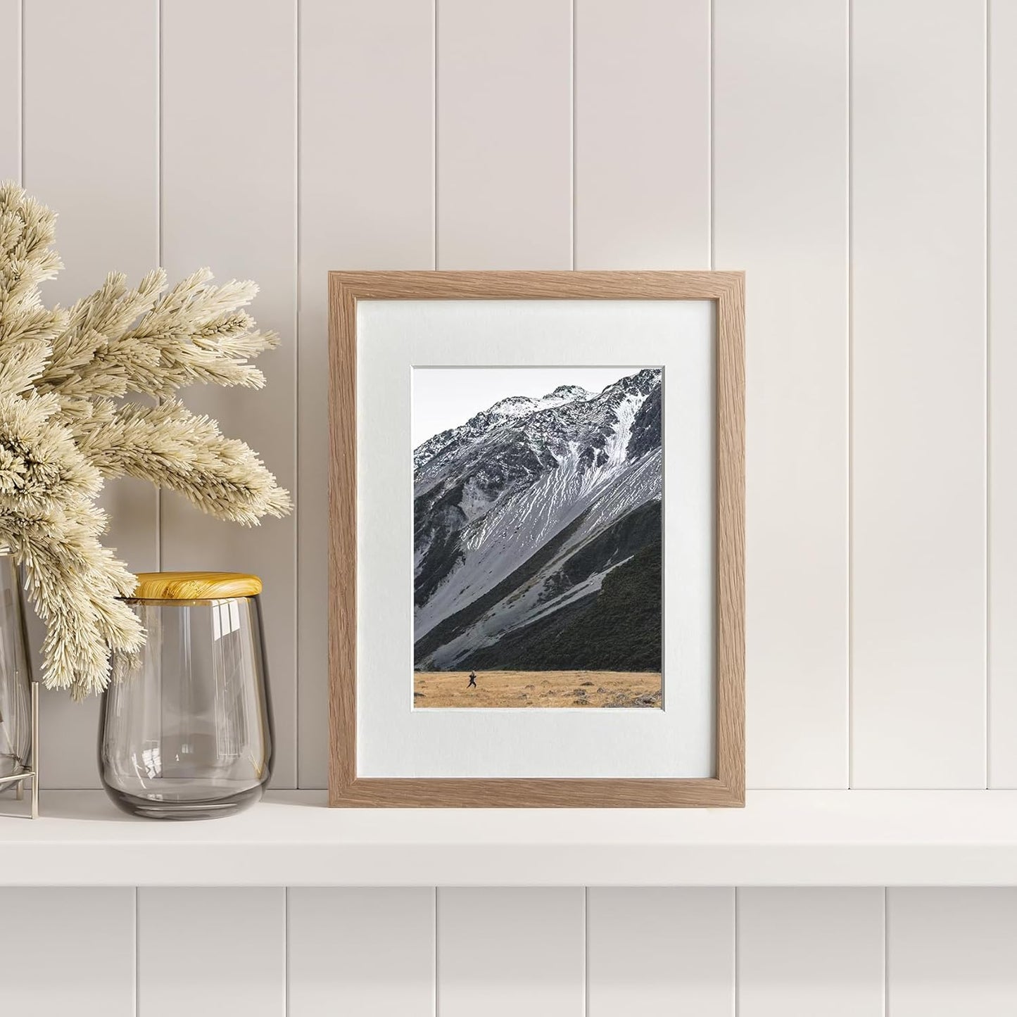 5x7 Picture Frame, Solid Oak Wood 5 x 7 Photo Frame with Mat to 4x6, 7x5 Picture Frames for Wall and Tabletop Display, (Walnut Set of 1)